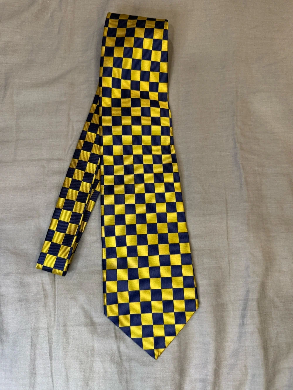 Checkerboard Silk Tie in Yellow and Navy